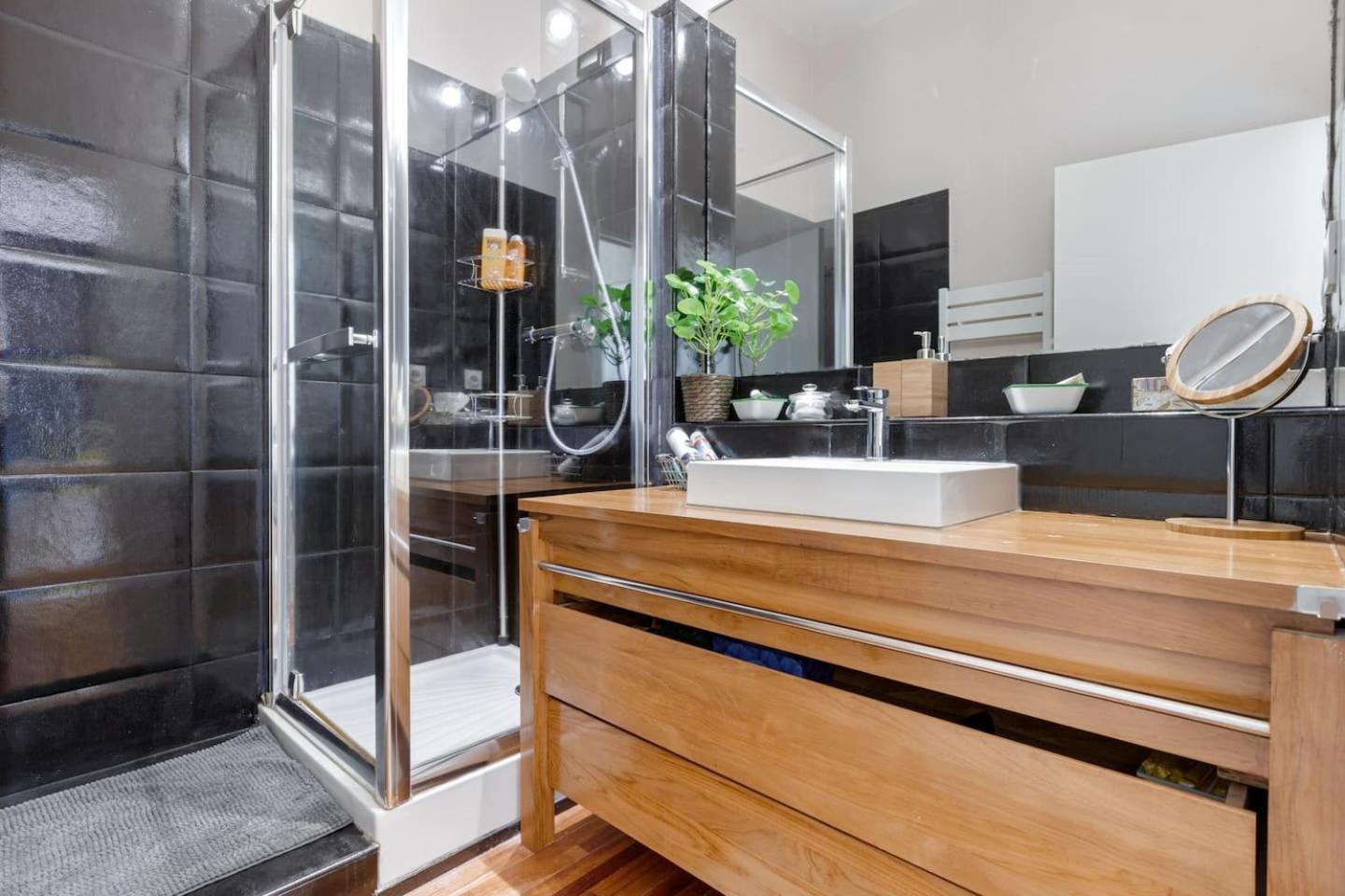 Elegant Apartment In Bordeaux At Les Chartrons エクステリア 写真